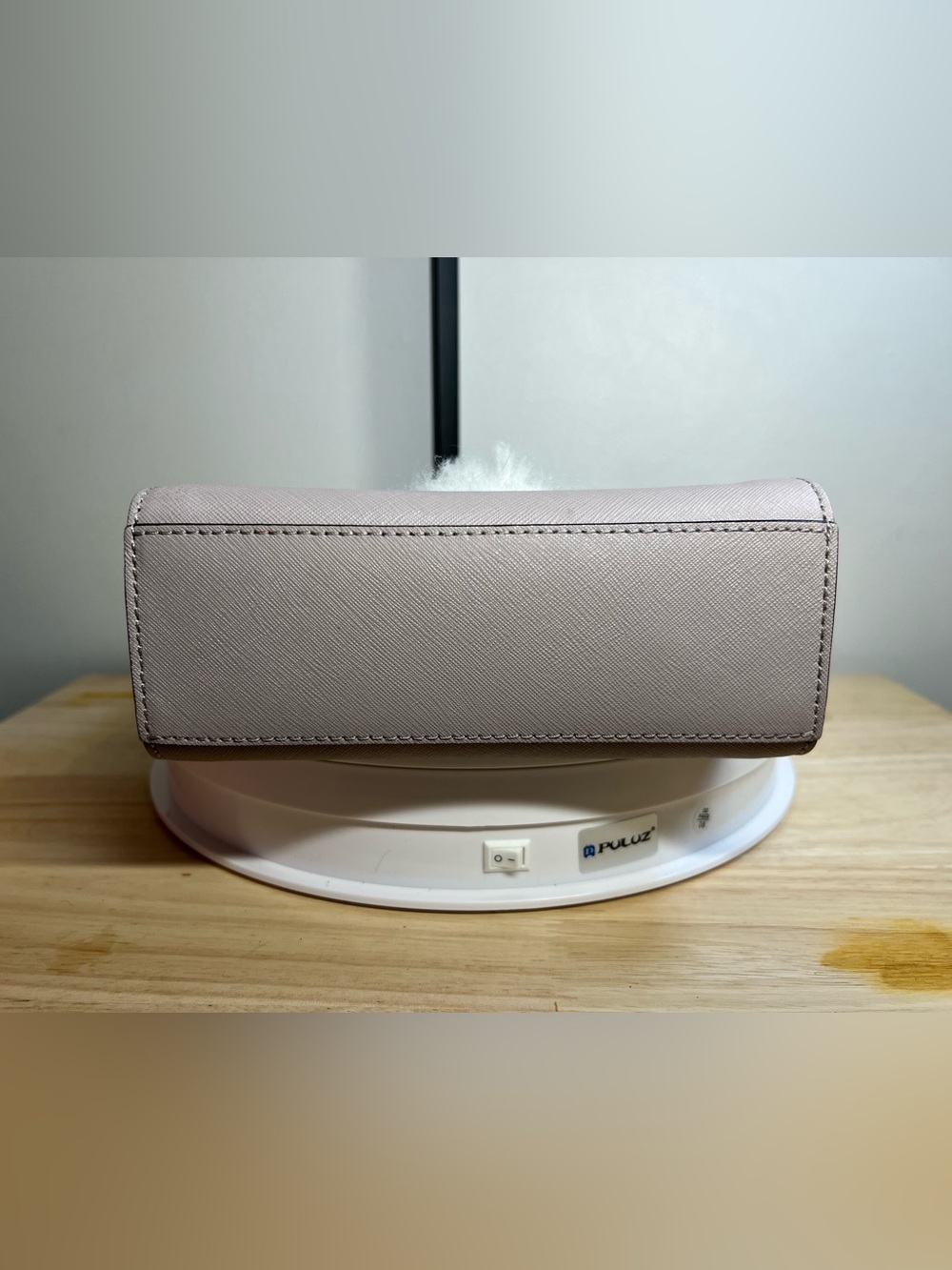 the Kate Spade New York Hop to It Bunny Rabbit Mini Hayden Crossbody Like New - Picture 6 of 7
